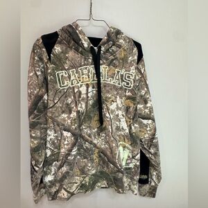 Cabela's Woodland Camo Hoodie - Medium
